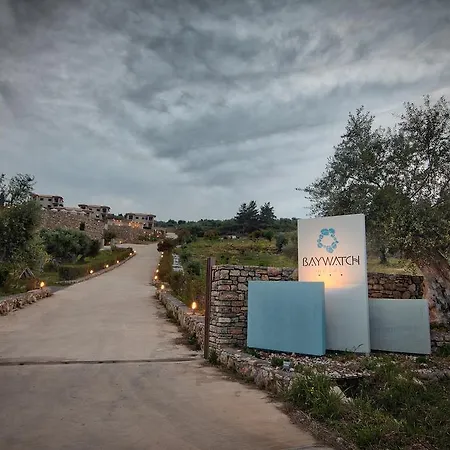 Baywatch 아파트호텔