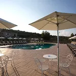 Baywatch Aparthotel Chrani