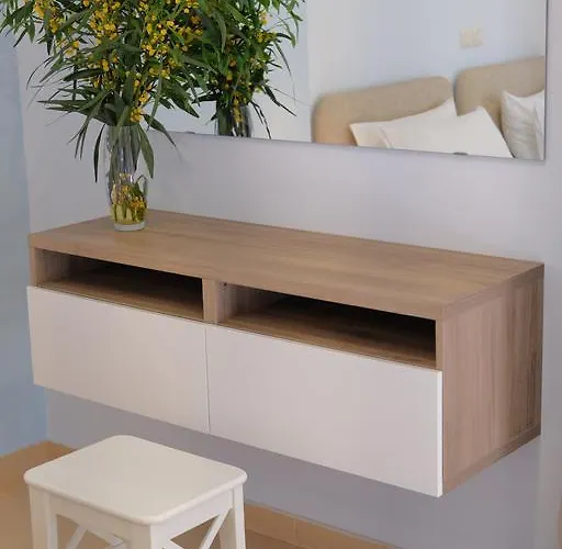 Baywatch Apart Otel Chranoi